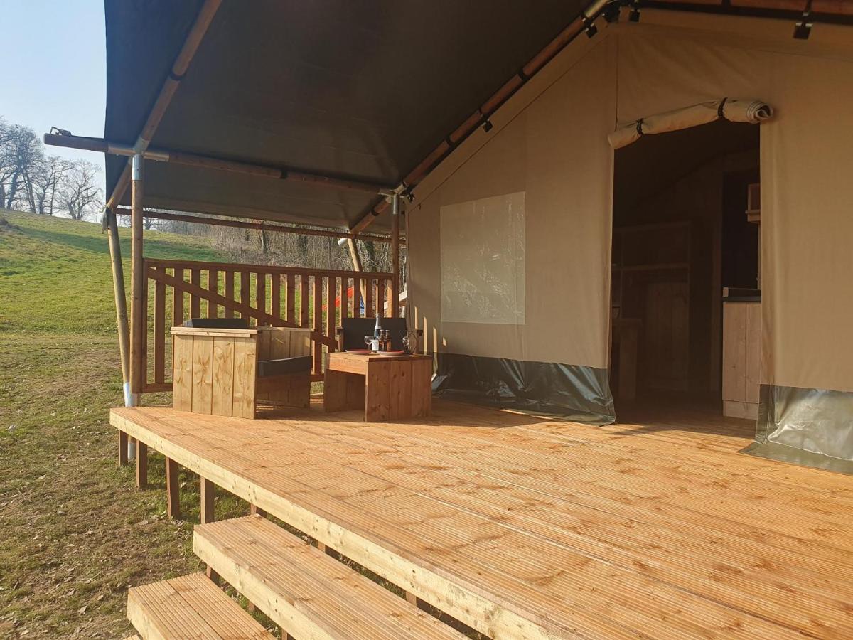Luxury Safari Tents At Moulin Du Pommier Glamping & Camping Saulgond Ngoại thất bức ảnh