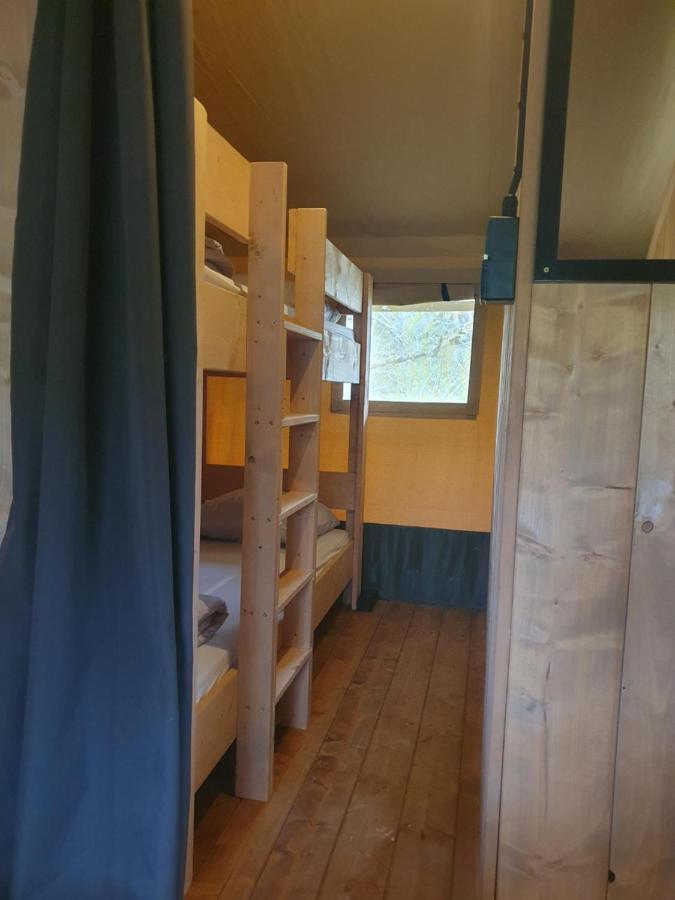 Luxury Safari Tents At Moulin Du Pommier Glamping & Camping Saulgond Ngoại thất bức ảnh