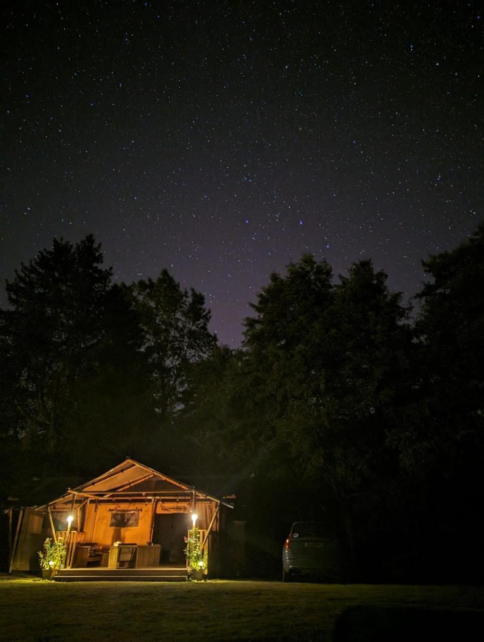 Luxury Safari Tents At Moulin Du Pommier Glamping & Camping Saulgond Ngoại thất bức ảnh